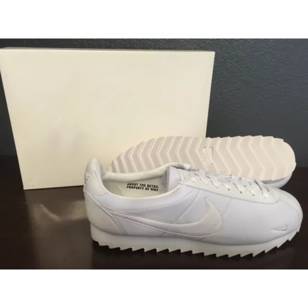 Nike Cortez Shark Low SP